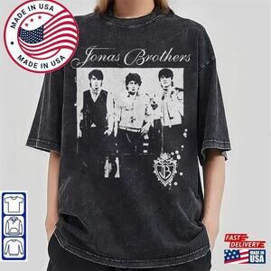 Jonas Brothers Retro T-Shirt Five Albums One Night Tour Shirt Unisex 2